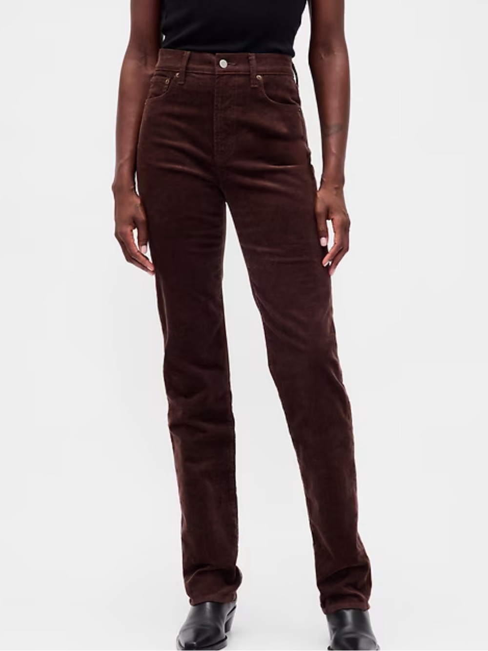 GAP '90s Straight High-Rise Corduroy Pants in Dark Brown